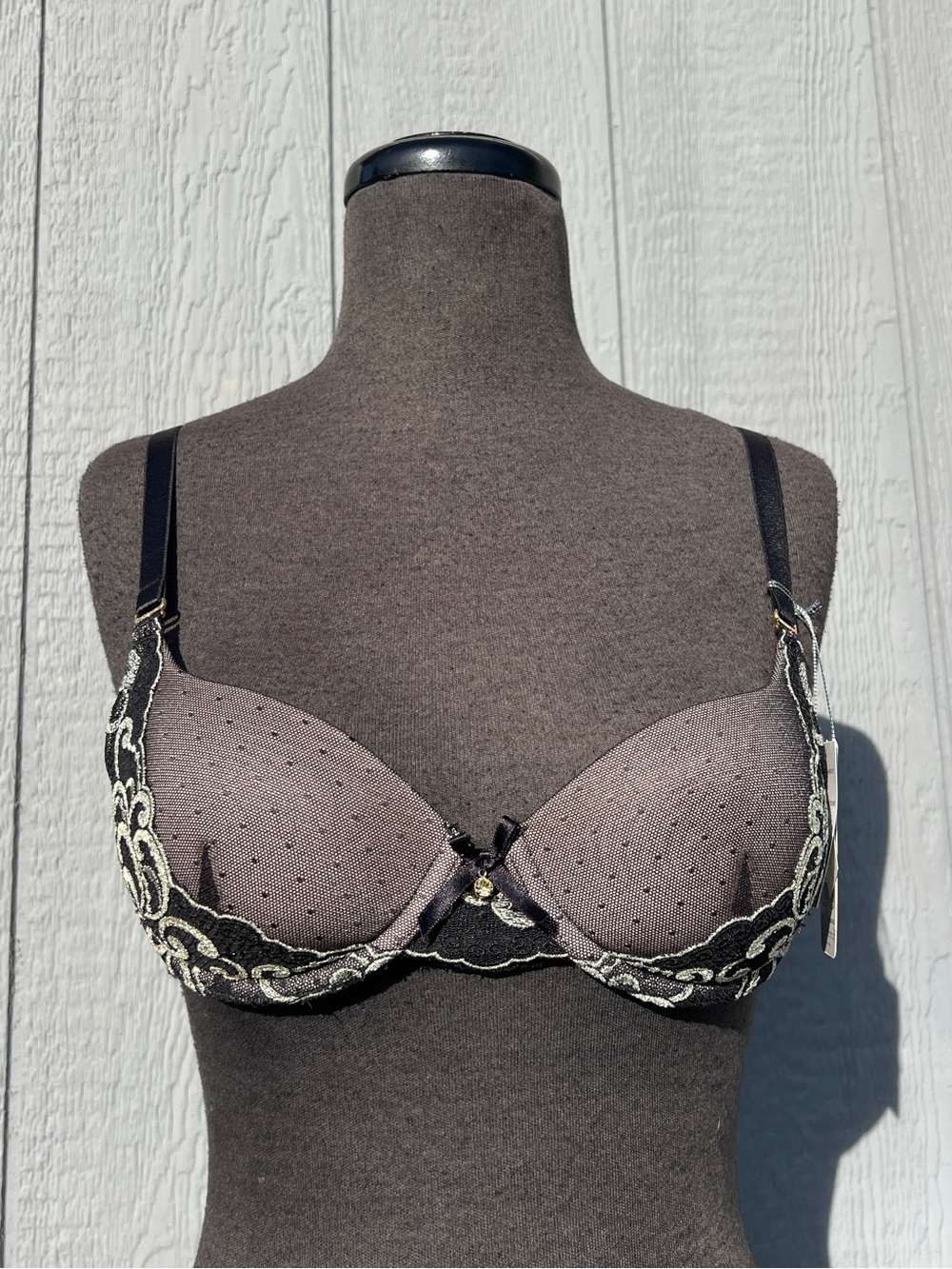 NWT Vera Swarovski Accent Embroidered Push Up Bra in Black and Gold, 75B/34B